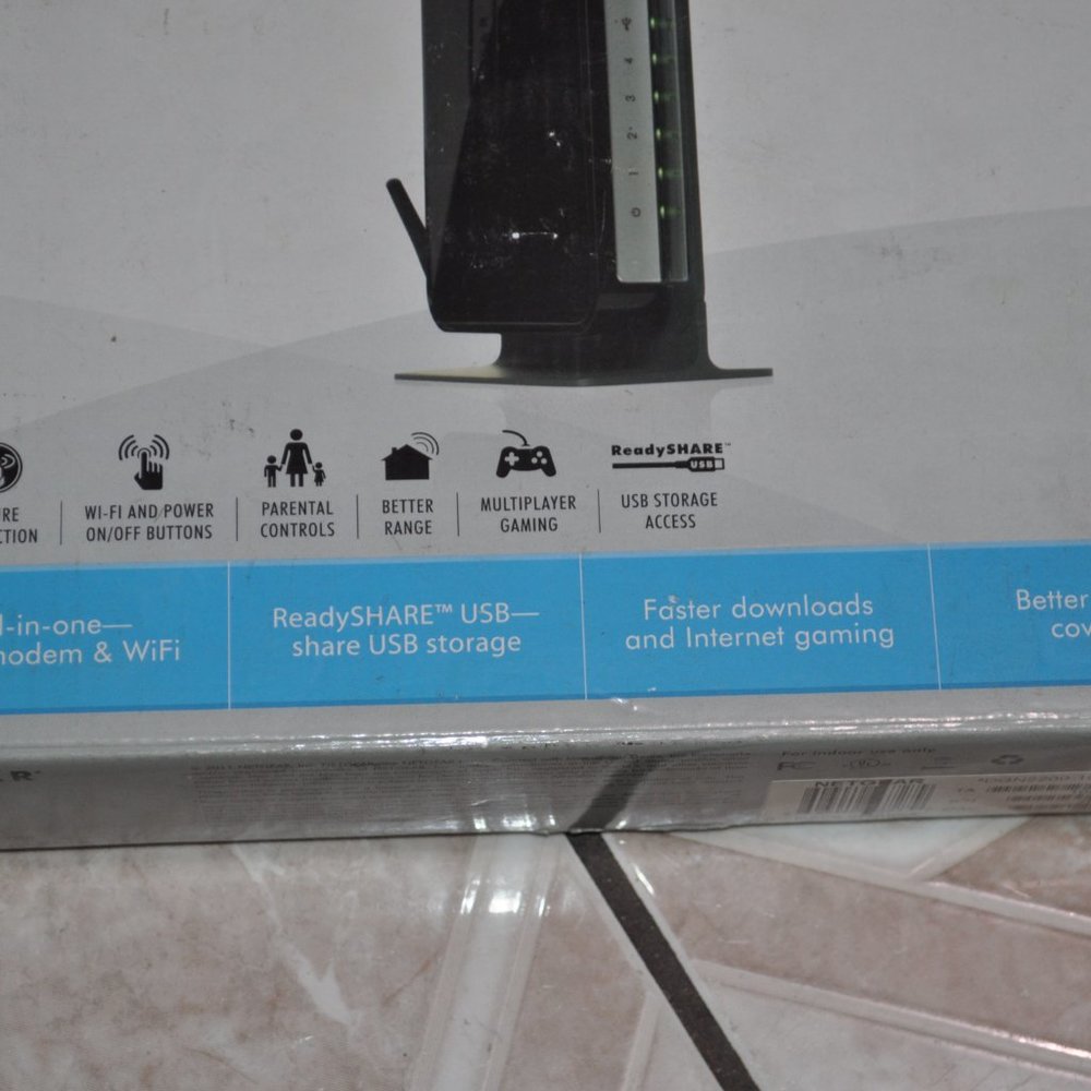 Netgear N300 Wireless ADSL 2+ Modem Router DGN2200 NBN Compatible - Picture 4 of 5